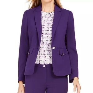 Calvin Klein women’s purple one-button Tailore blazer w/ silver hardware size 2.